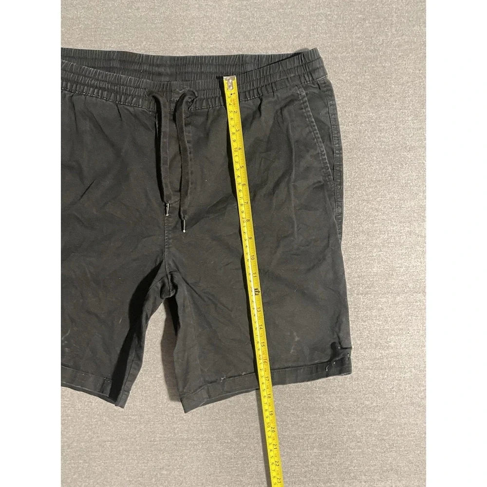 Hurley size large